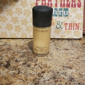 MAC studio fix fluid